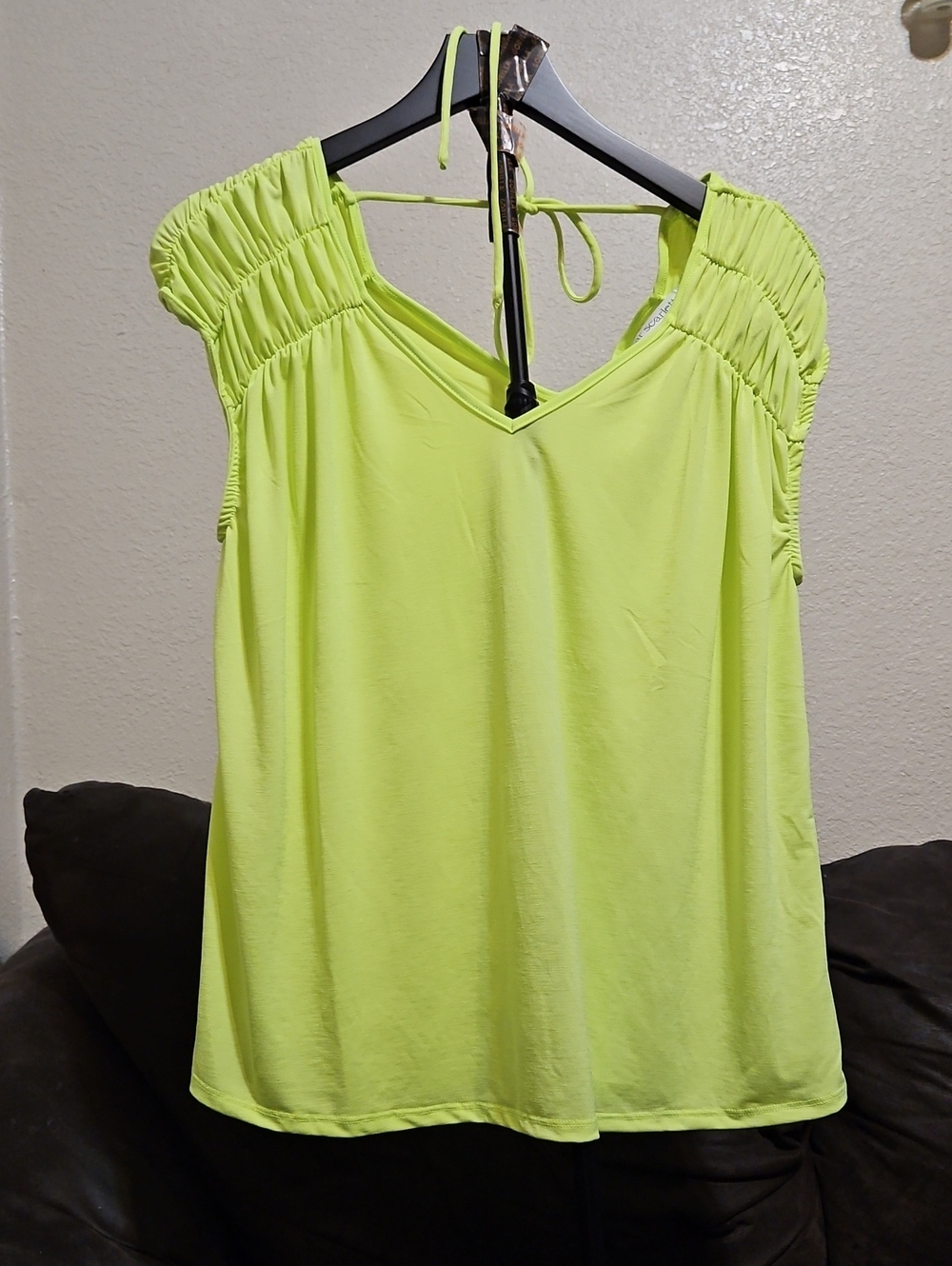 Smocked Cap-Sleeve V-Neck Camisole in Neon Yellow